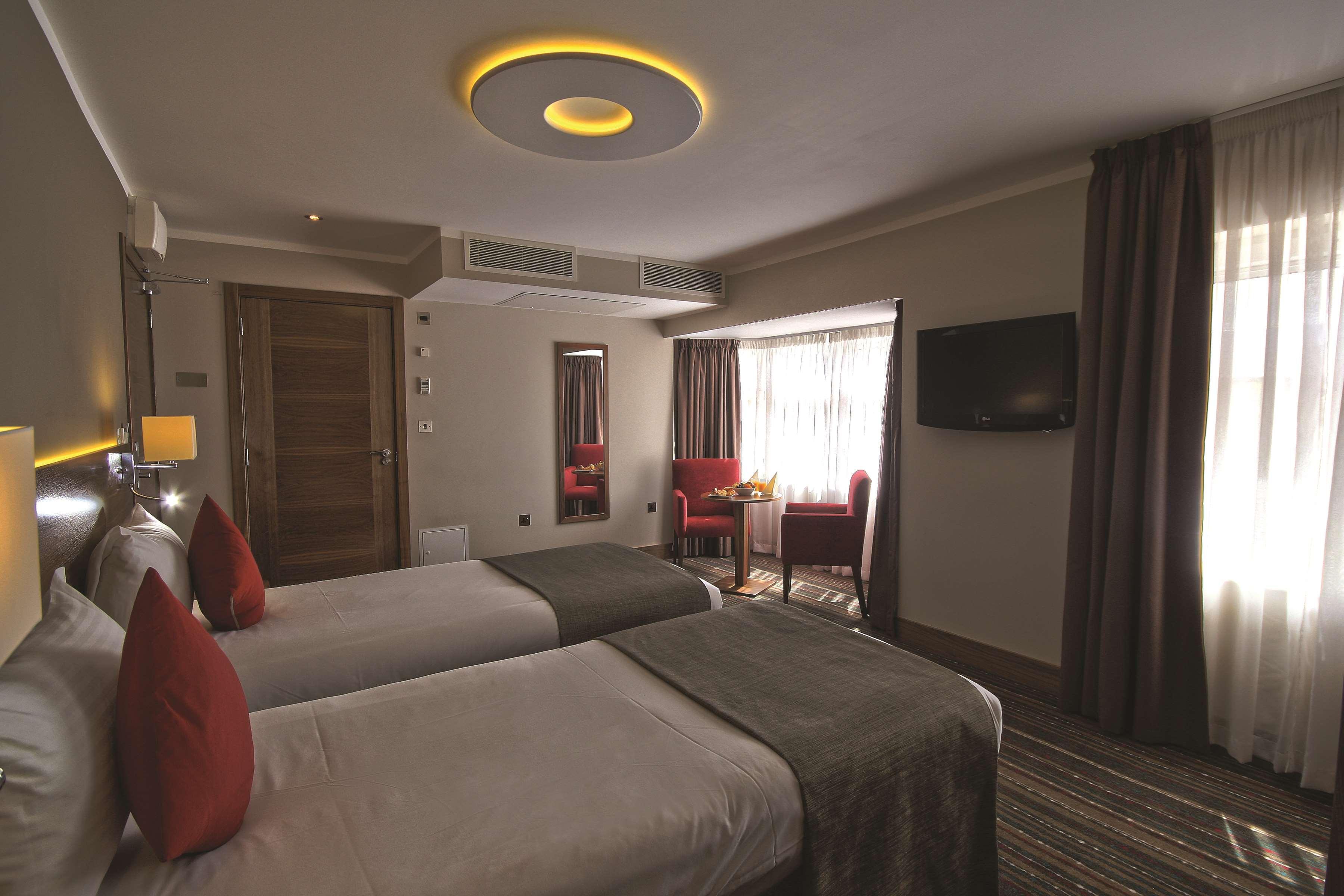 Western Palm 4*