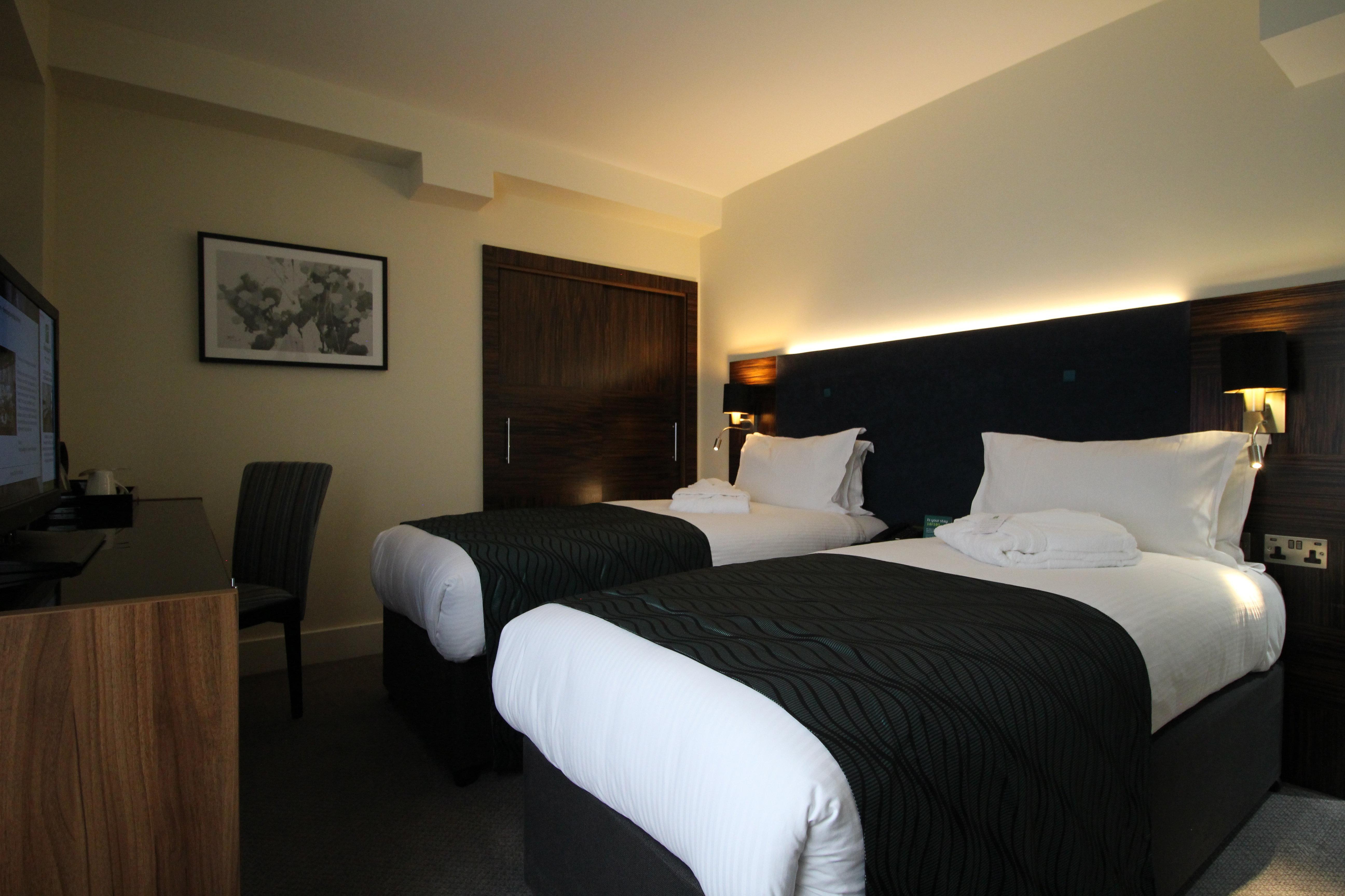 Kensington High St. By Ihg Hotel 4*