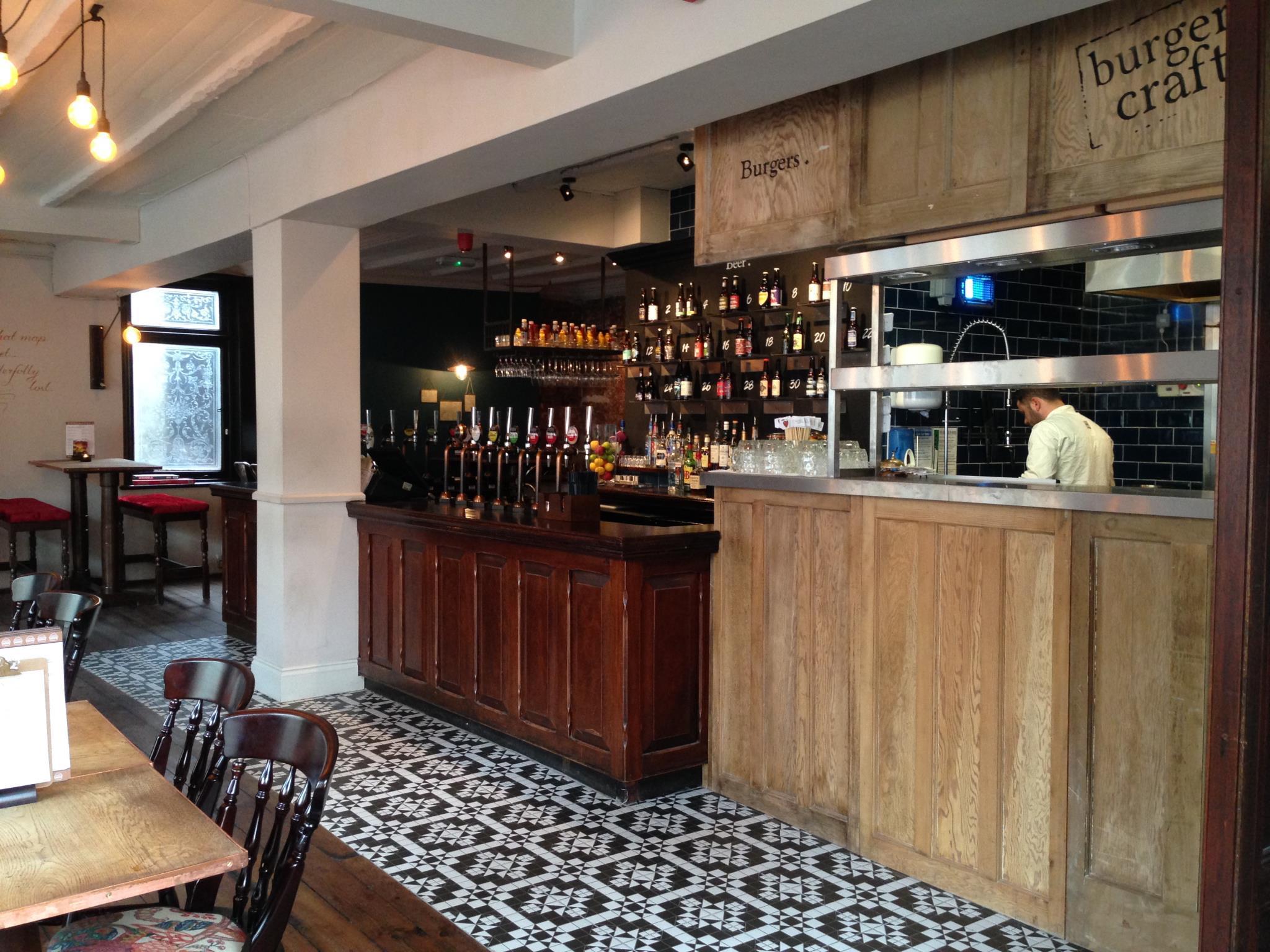 Publove @ The Exmouth Arms, Euston Londen