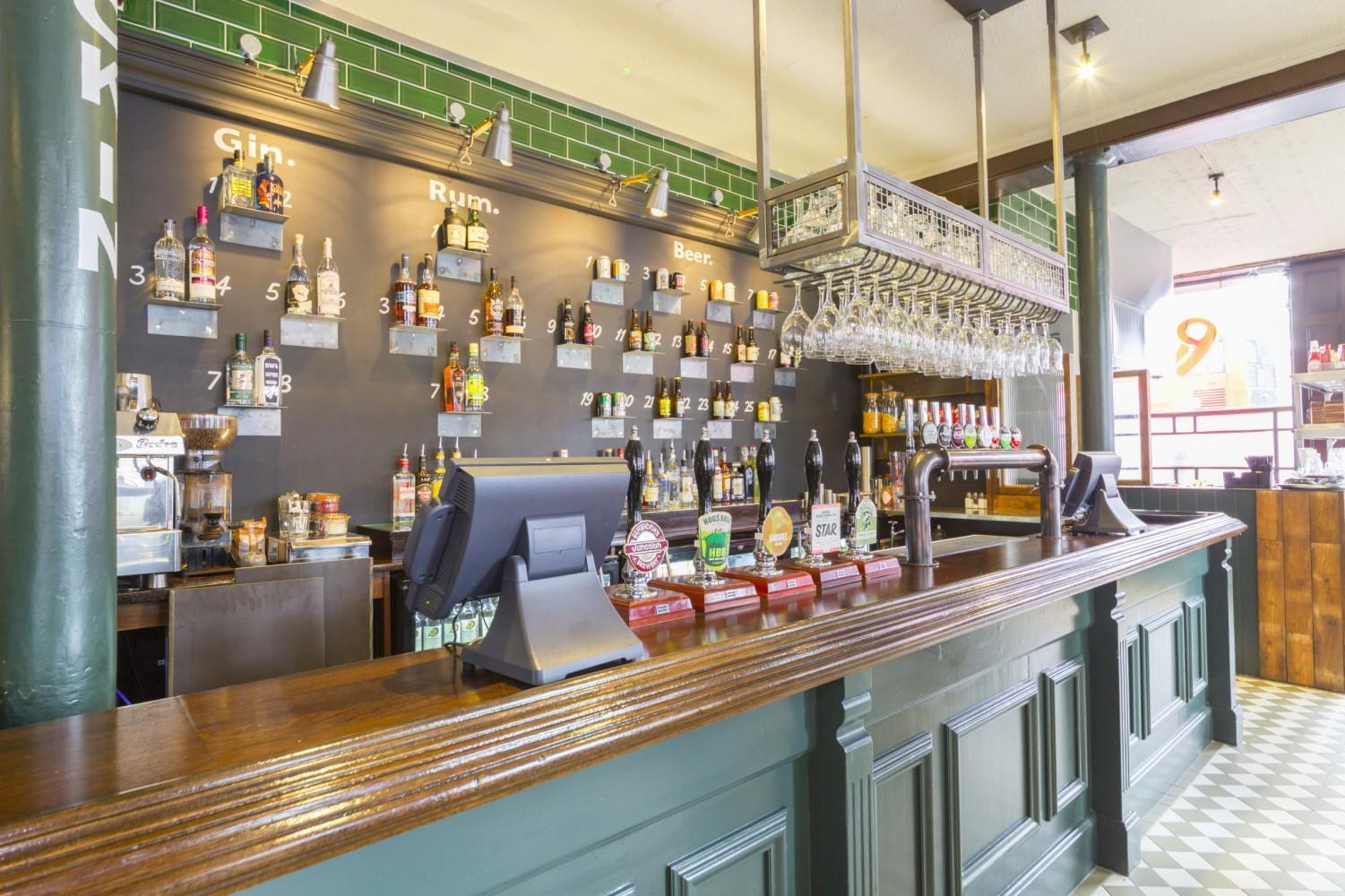 Publove @ The Man, Paddington Hostal *
