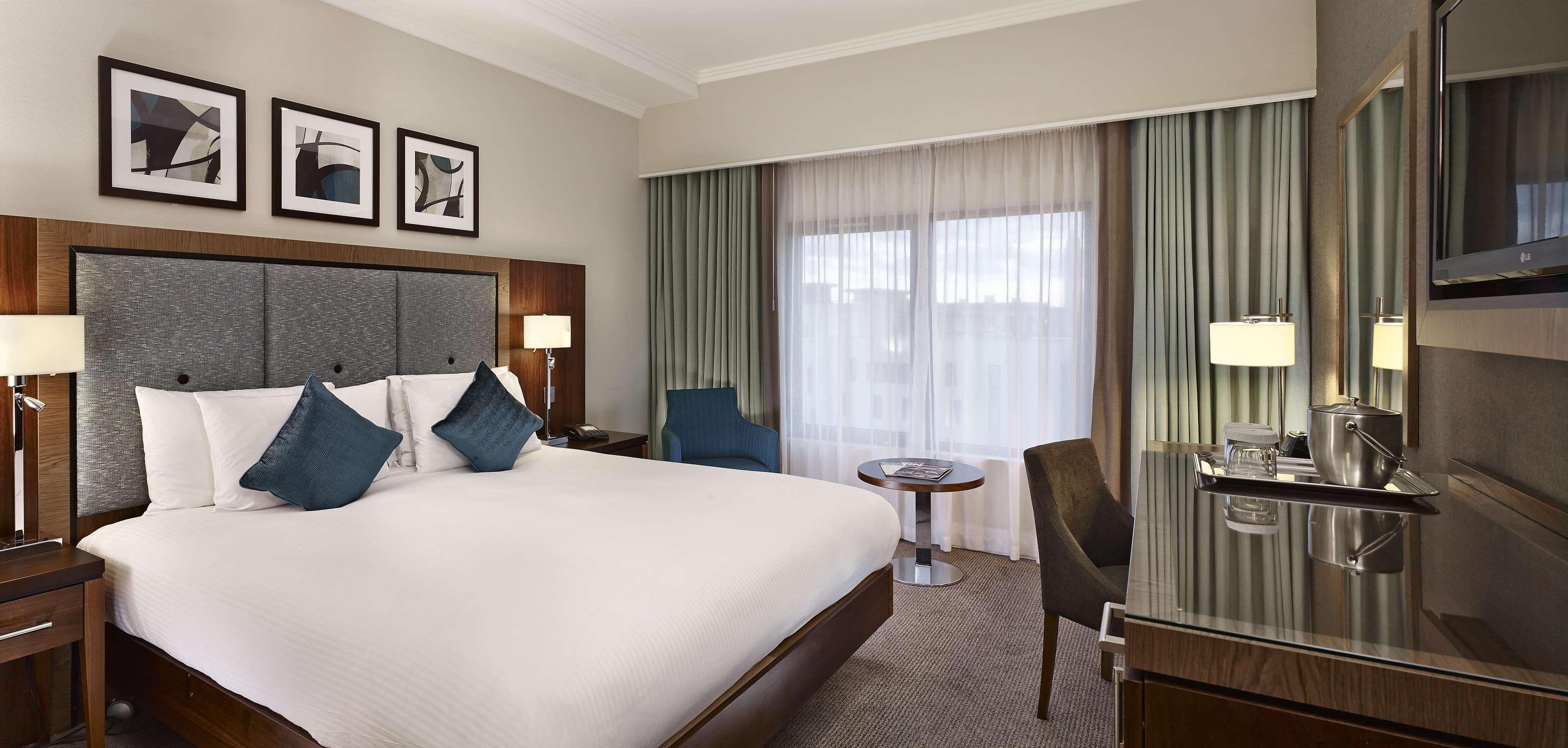 Doubletree By Hilton Victoria Hotel