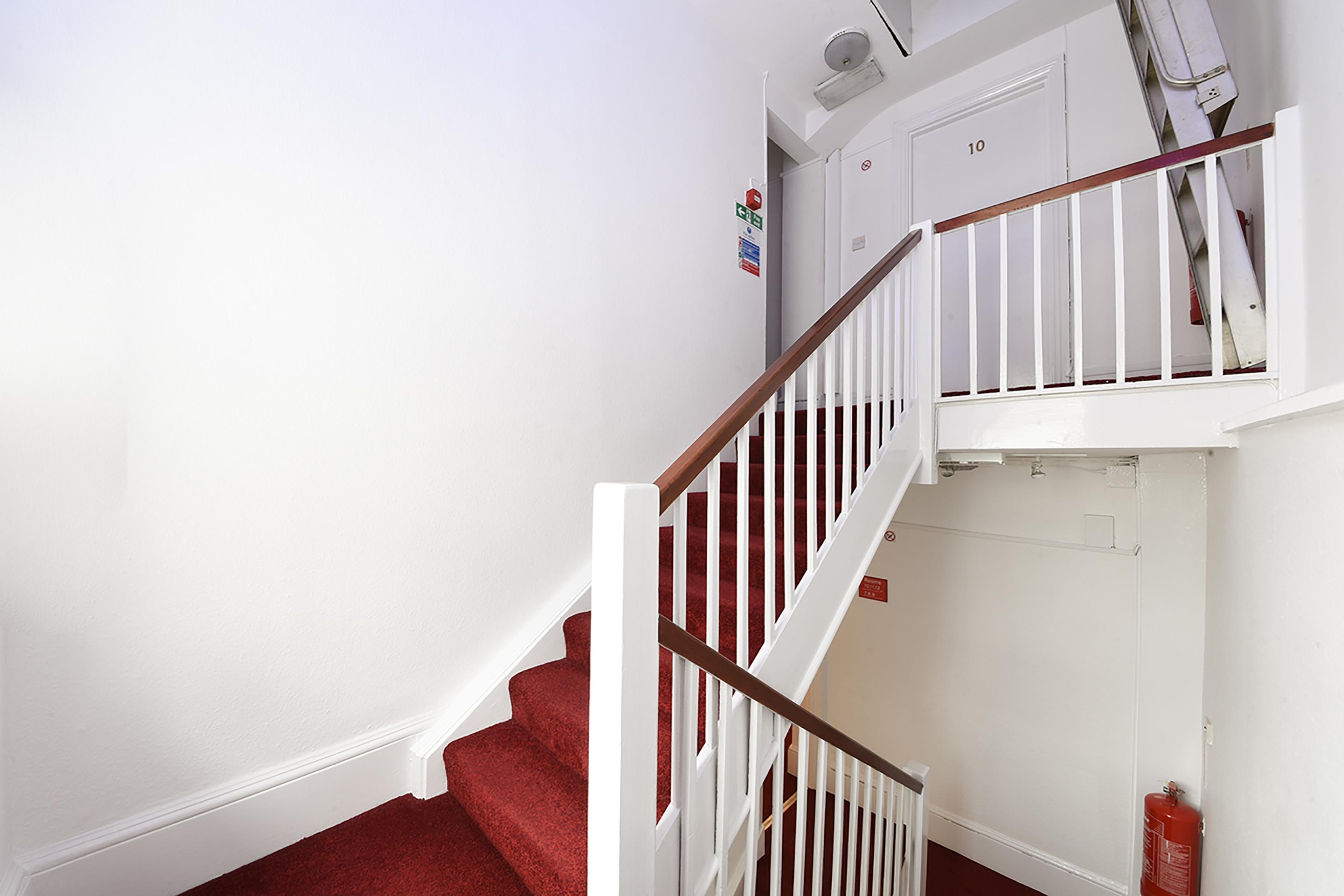 Hotel Boston Court London