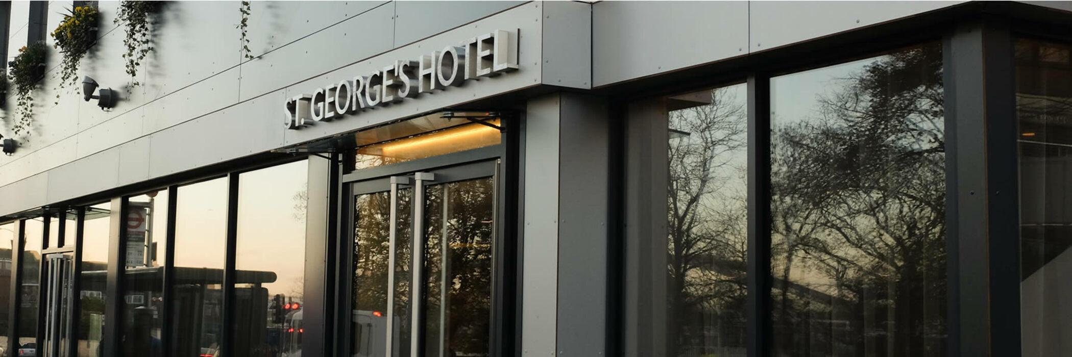 St George's - Wembley Hotel Londen