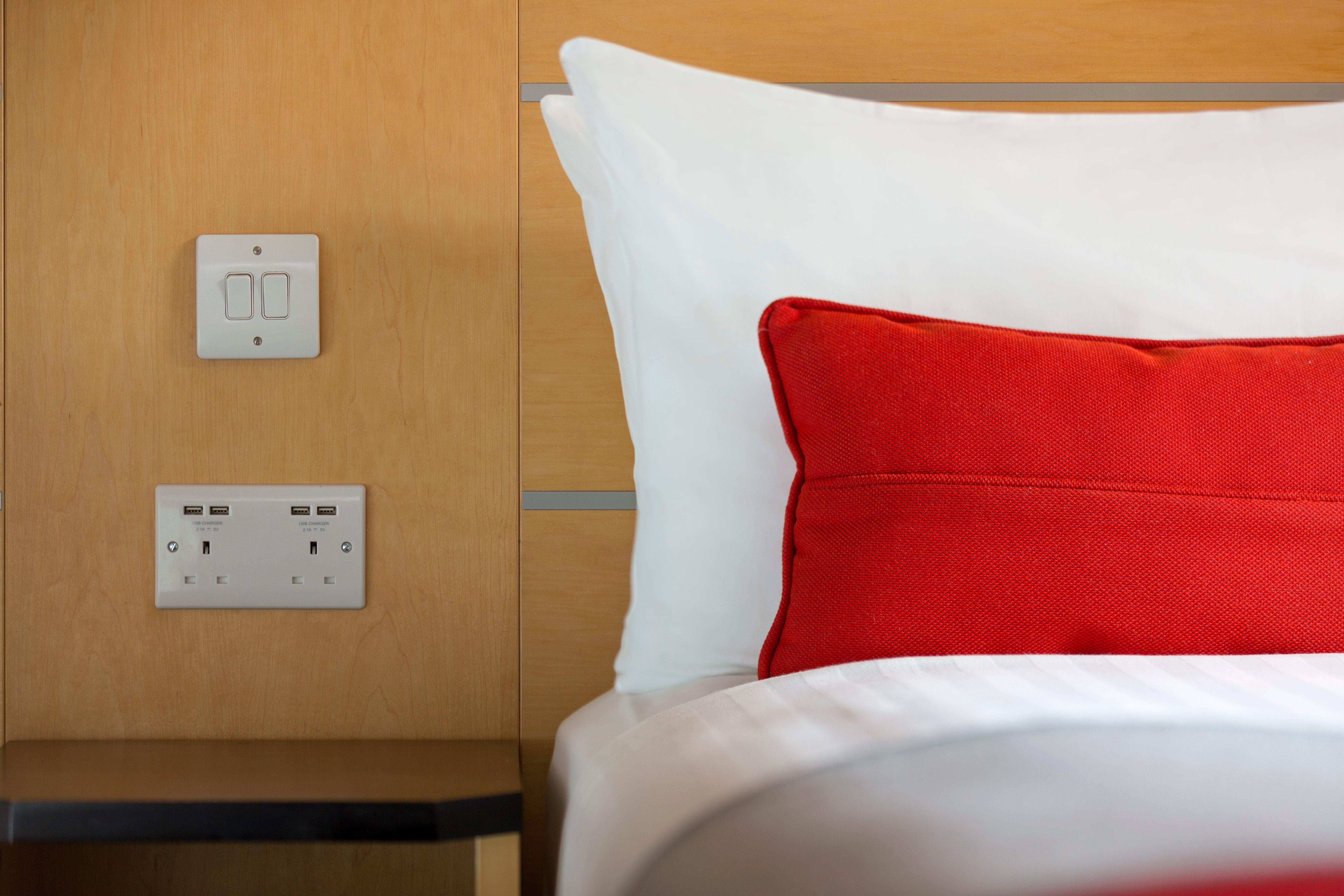 Express Park Royal By Ihg London