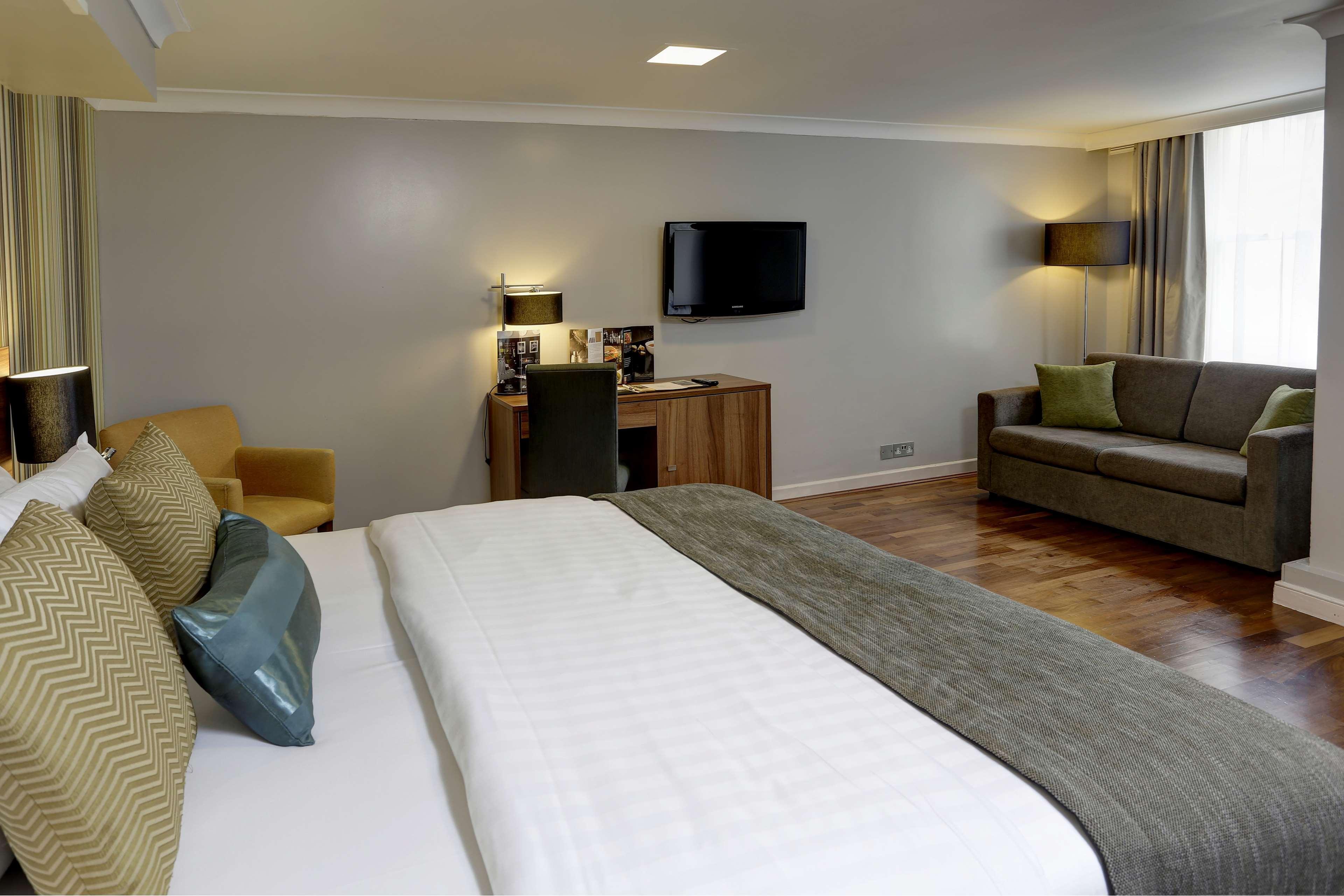 Western Mornington Hyde Park Hotel 4*