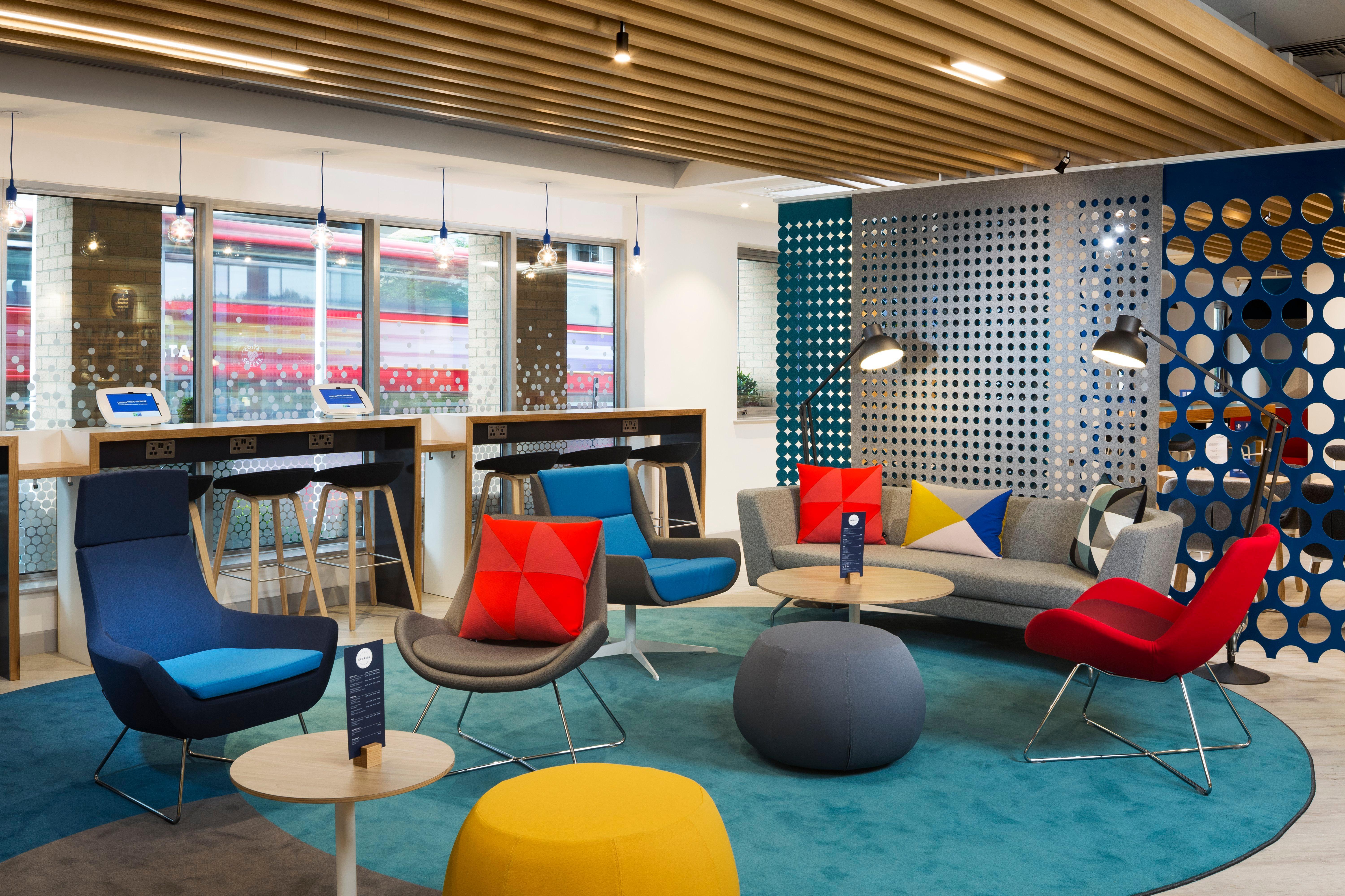 Express Park Royal By Ihg 3*