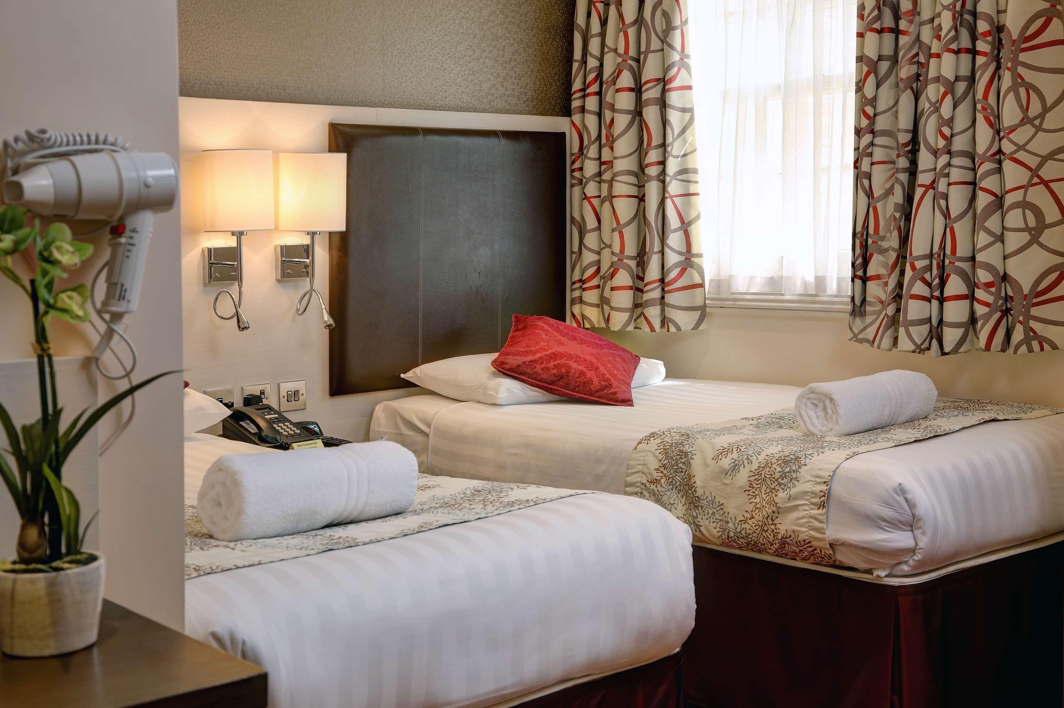 Western Buckingham Palace Rd 3* Londen