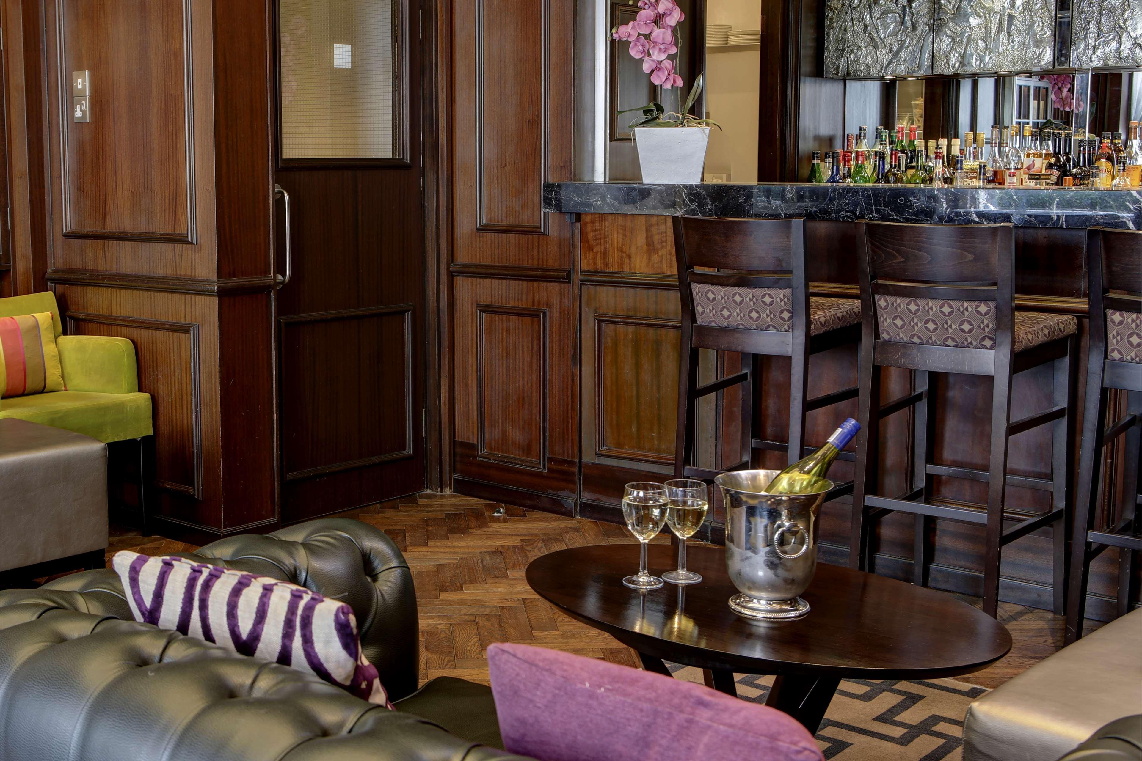 Western Mornington Hyde Park 4*