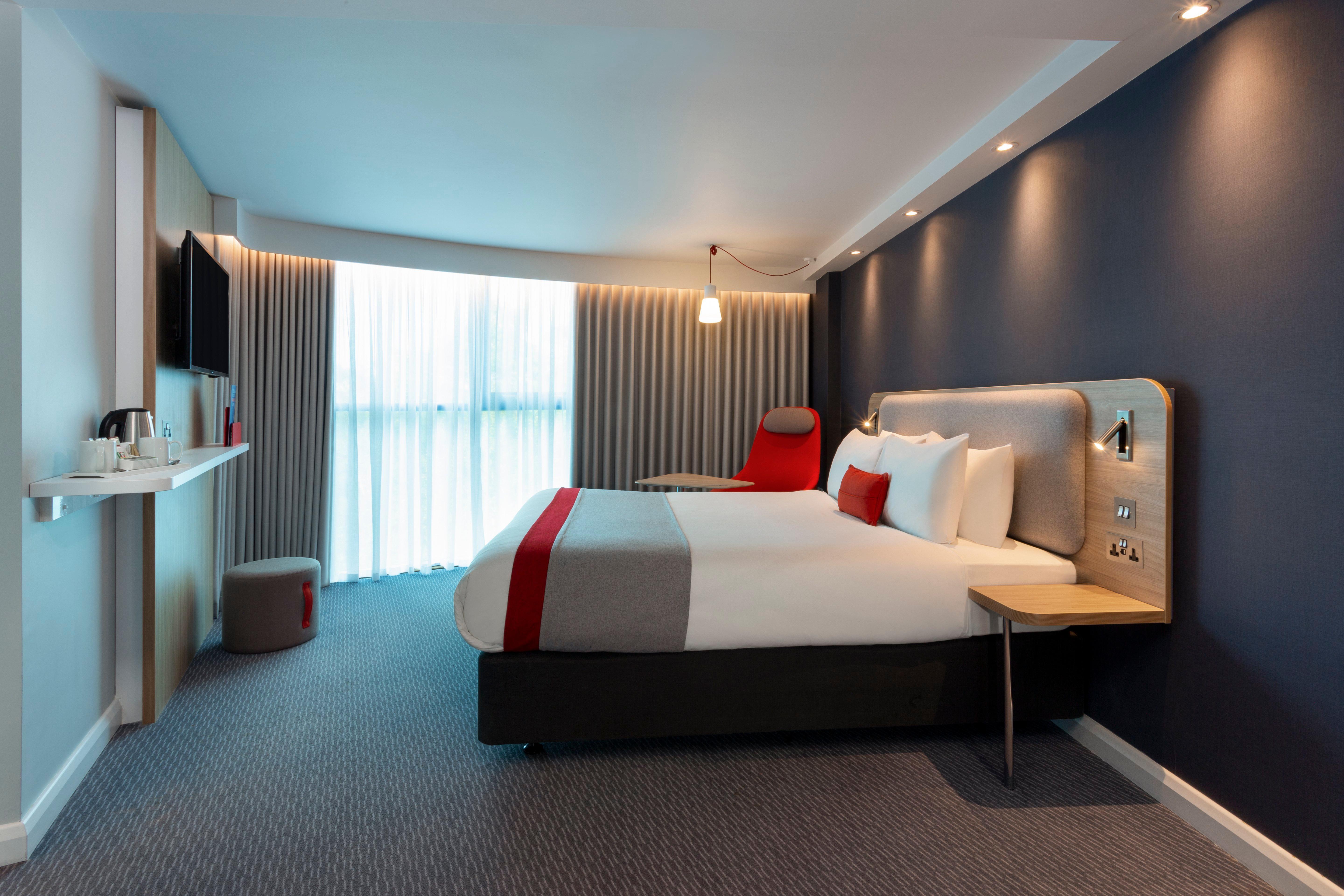 Hotel Express Park Royal By Ihg London