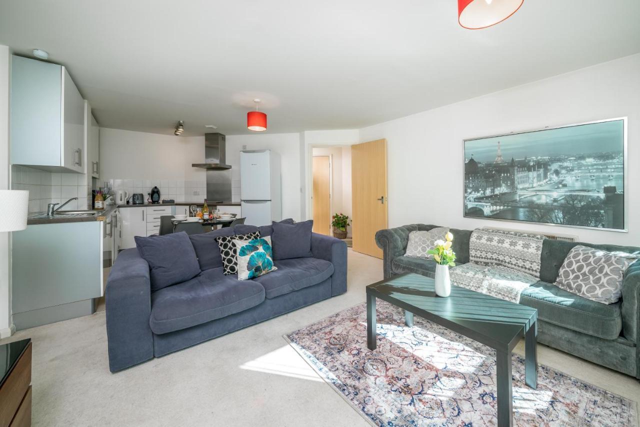 Vauxhall Luxury Apartment *