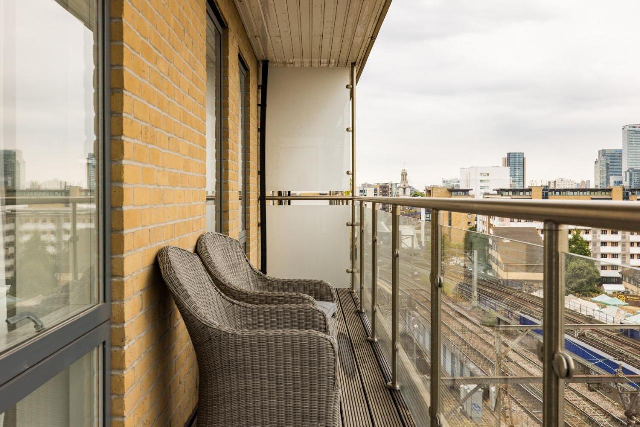 Apartment The Limehouse Classic - Endearing 2bdr Flat With Balcony London