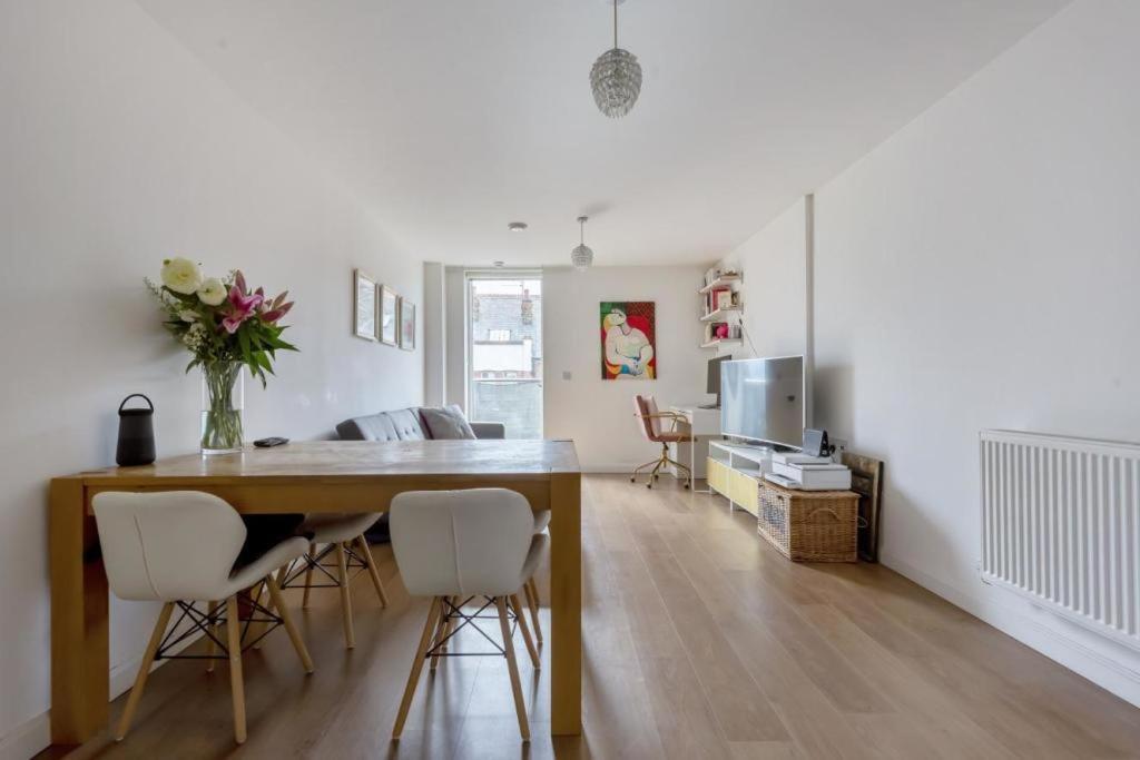 Appartement Stylish 2bed2bath Flat Roof Garden View