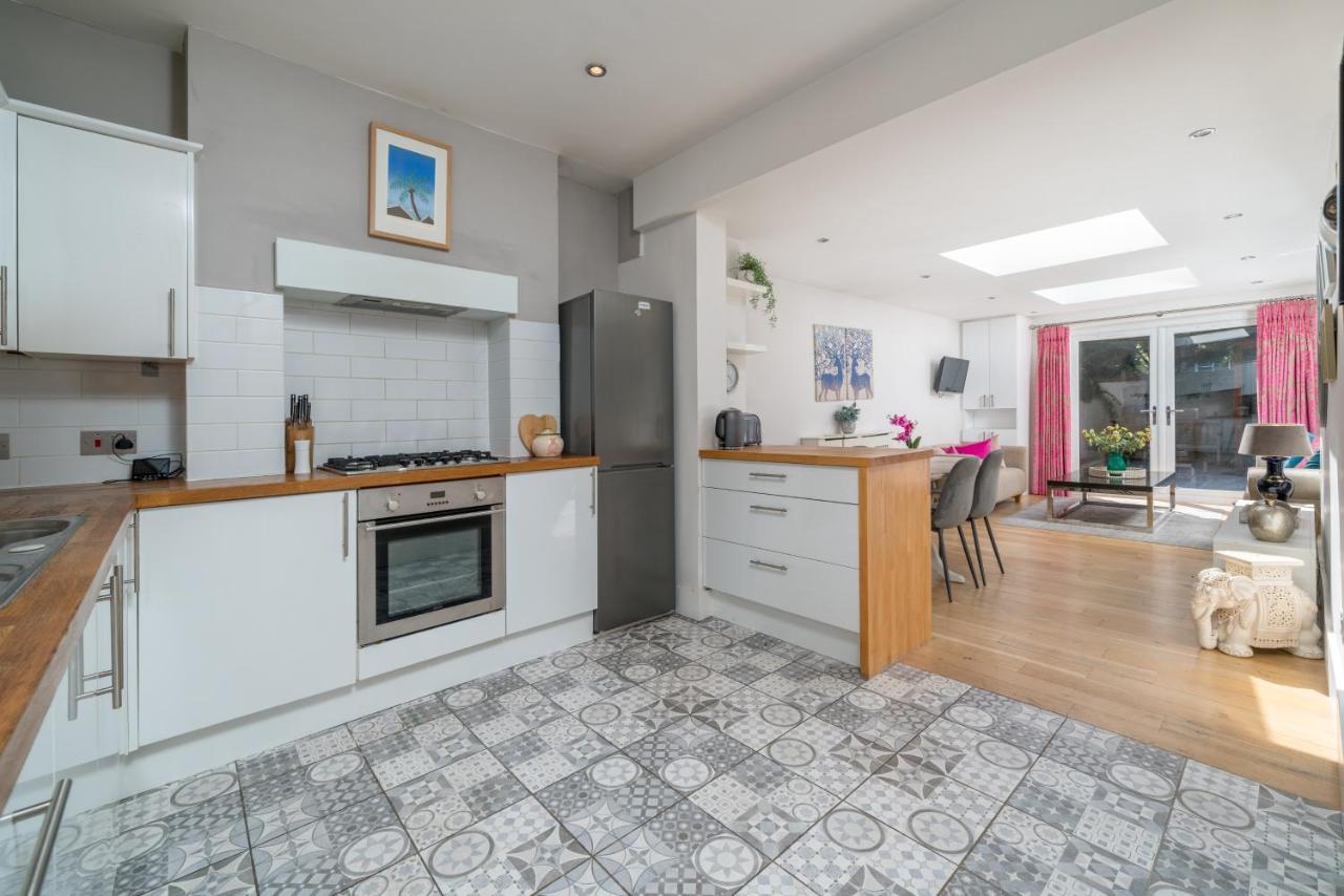Gorgeous Flat With Garden In Battersea Londres