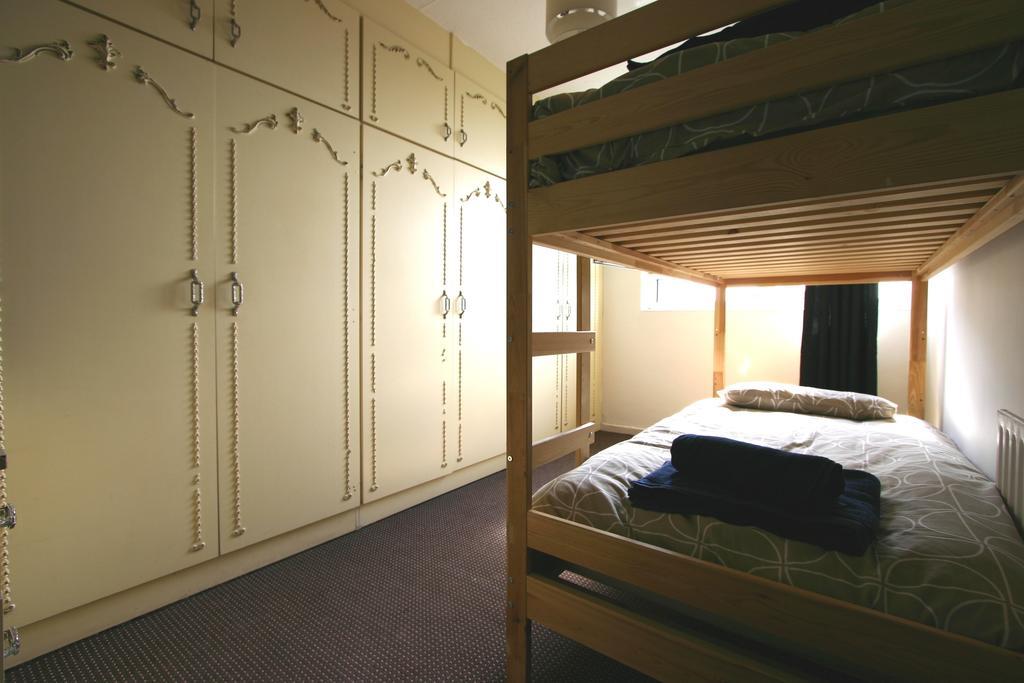 Lettingeasy - Brownfield Guest house *