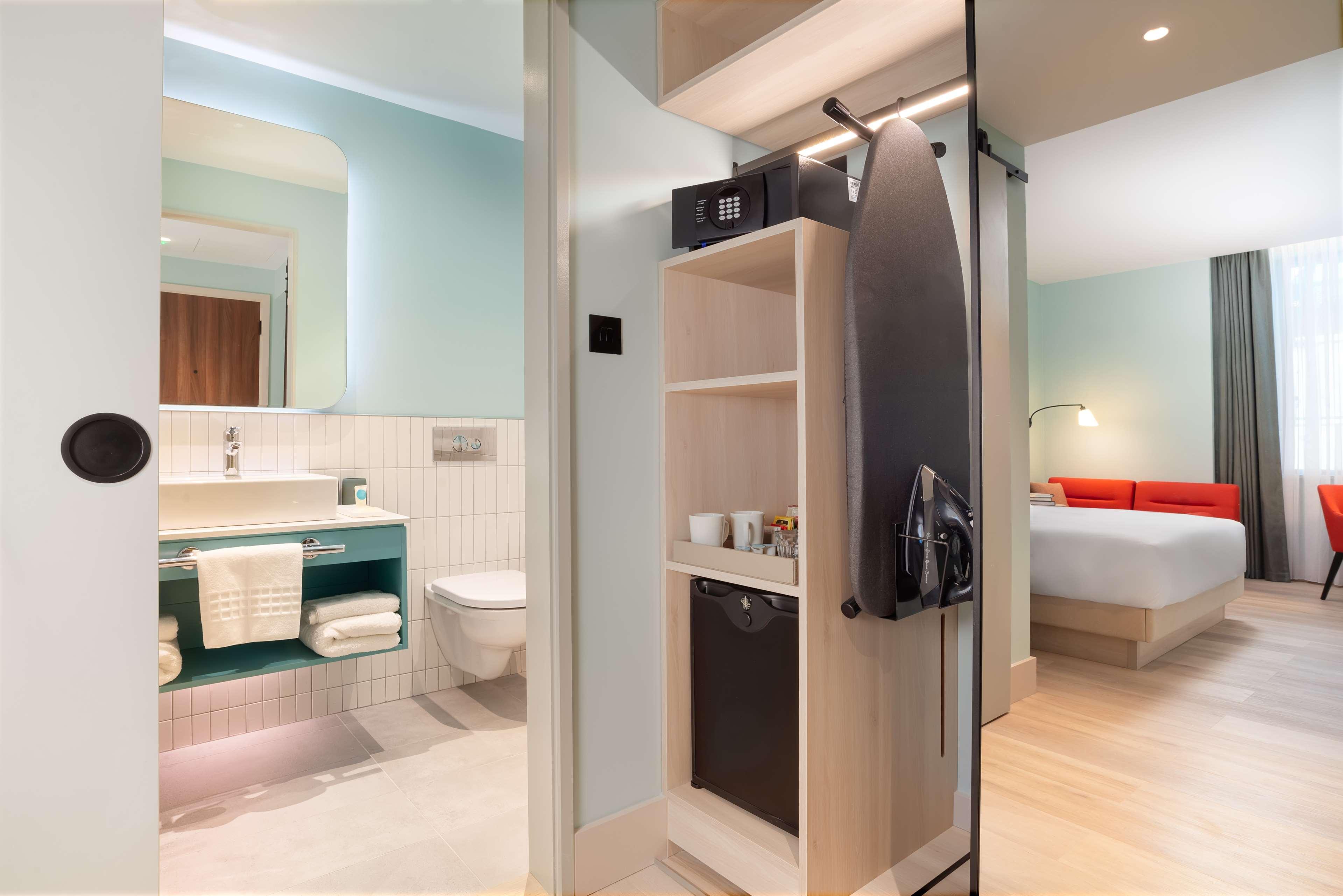 Hyatt Place East 4* London