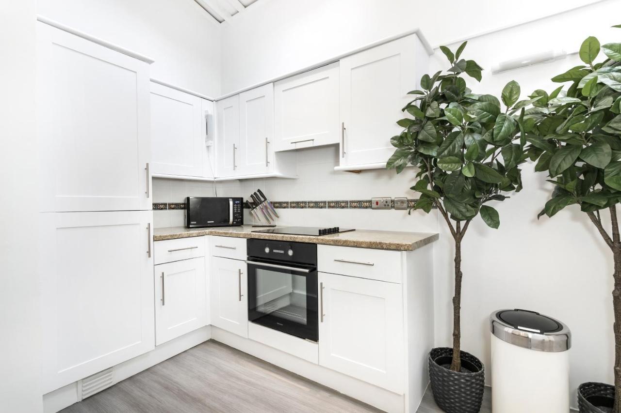 Appartement Two Bedroom In Central With Large Terrace *