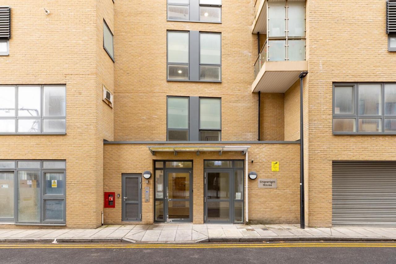 The Limehouse Classic - Endearing 2bdr Flat With Balcony Apartment *