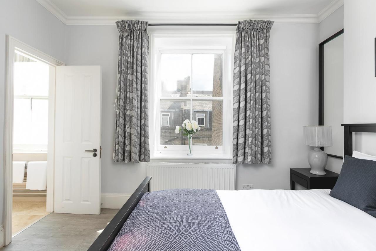 Penthousestays Notting Hill: Chic 2-bedroom Near Portobello Road Apartment London