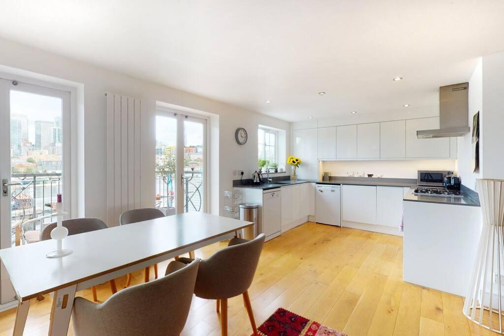 Appartement Lovely 2 Bedroom Flat Overlooking Canary Wharf
