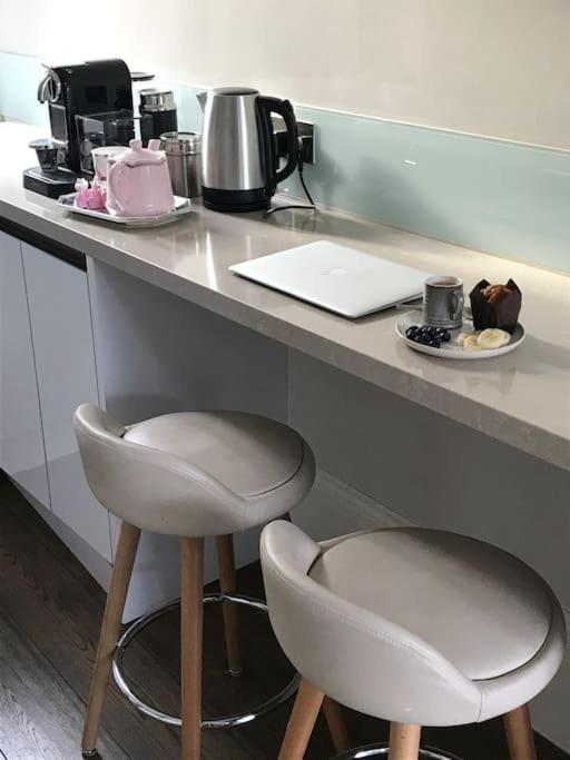 Stylish 3-bedroom Flat In Kensington Appartement *
