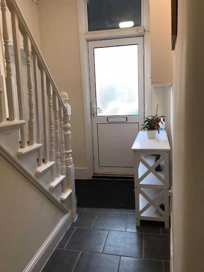 Guest house Willesden London