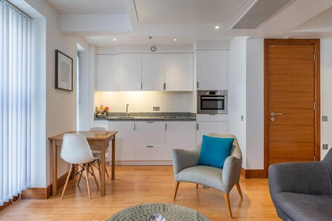 Apartment - Tower Hill - Centre By Prime N-15 *