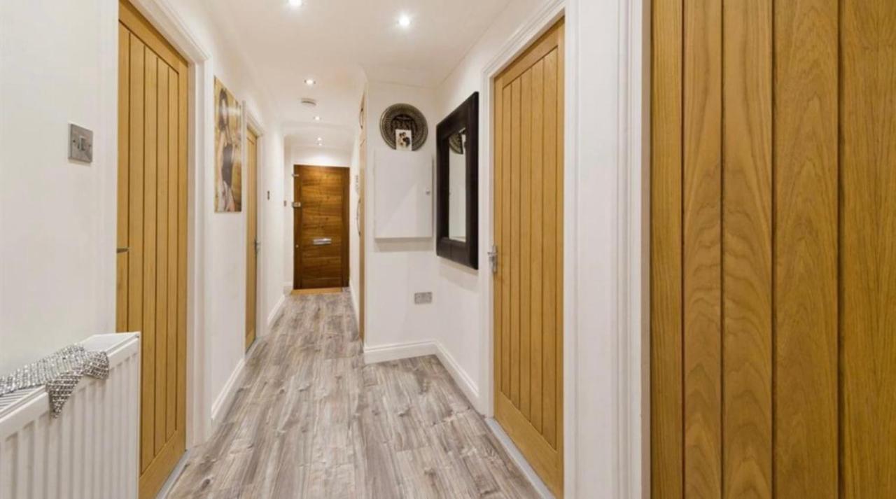 Appartement Stunning Triple Londen
