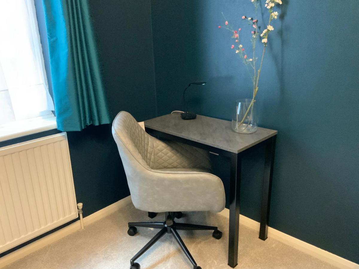 Appartement 2 Bedroom Near Southfields Londen