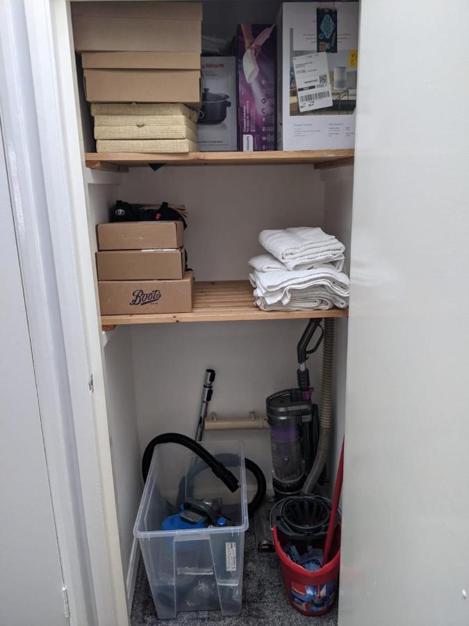 Apartment Two Bedroom Duplex In Angel High Street London