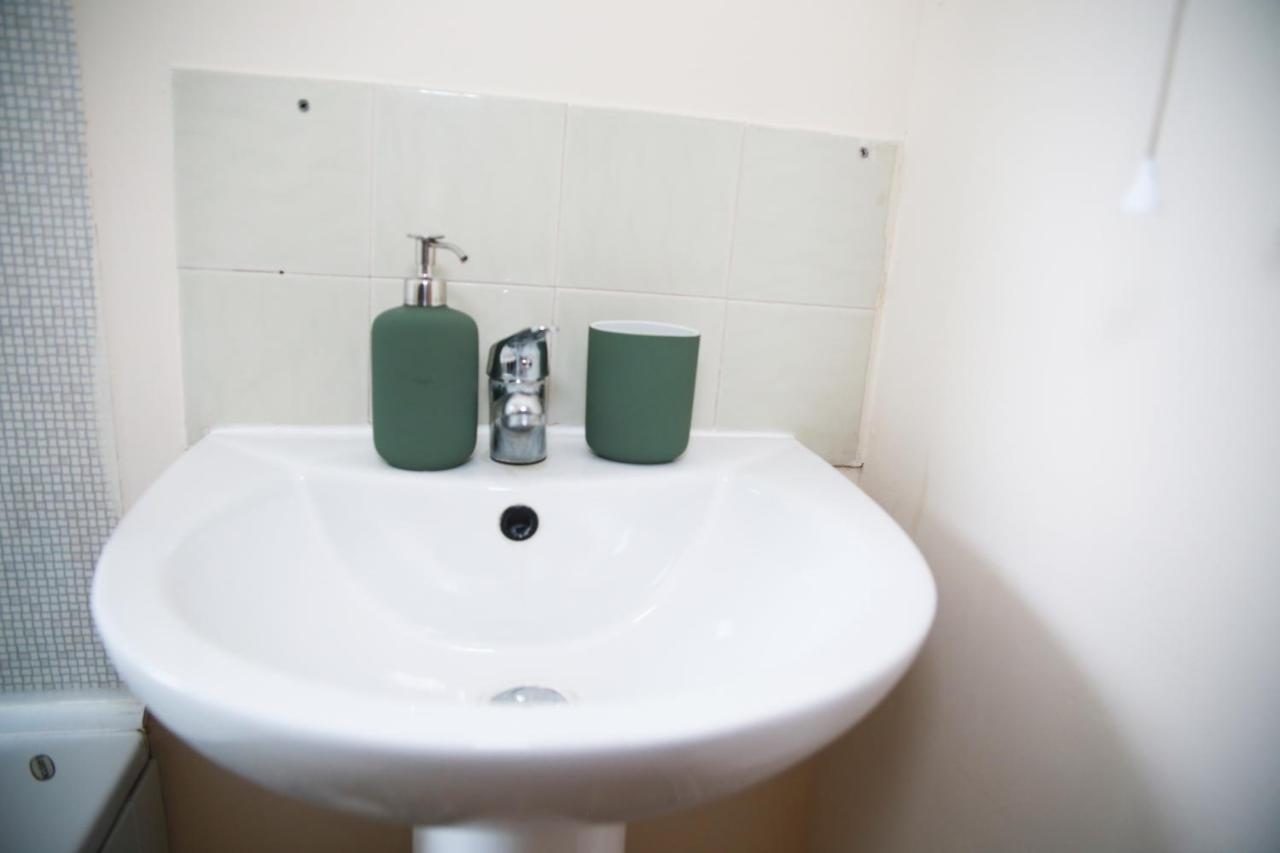 Appartement Canning Town Warms Cozy One Bedroom Londen