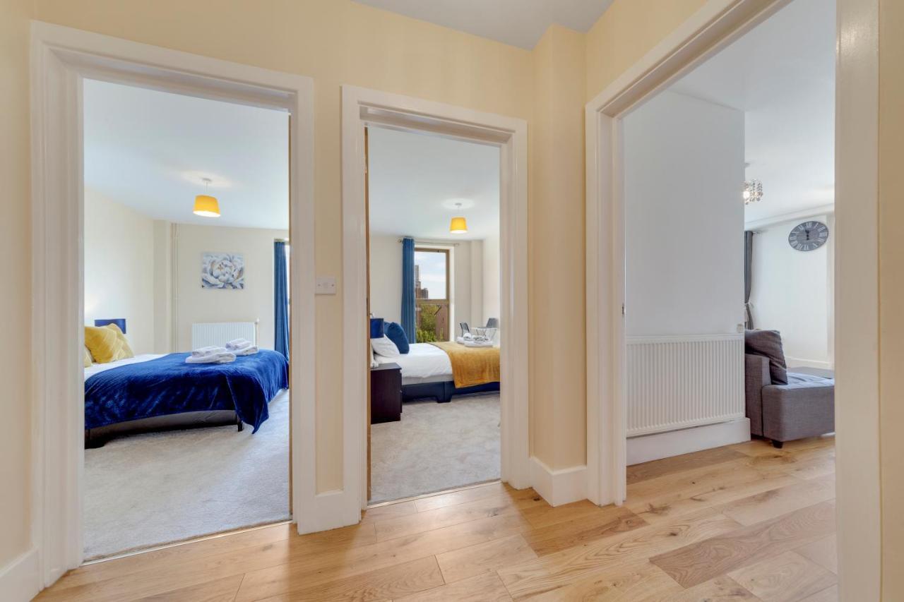 Flourish - Mulberry House - Tottenham Apartment *