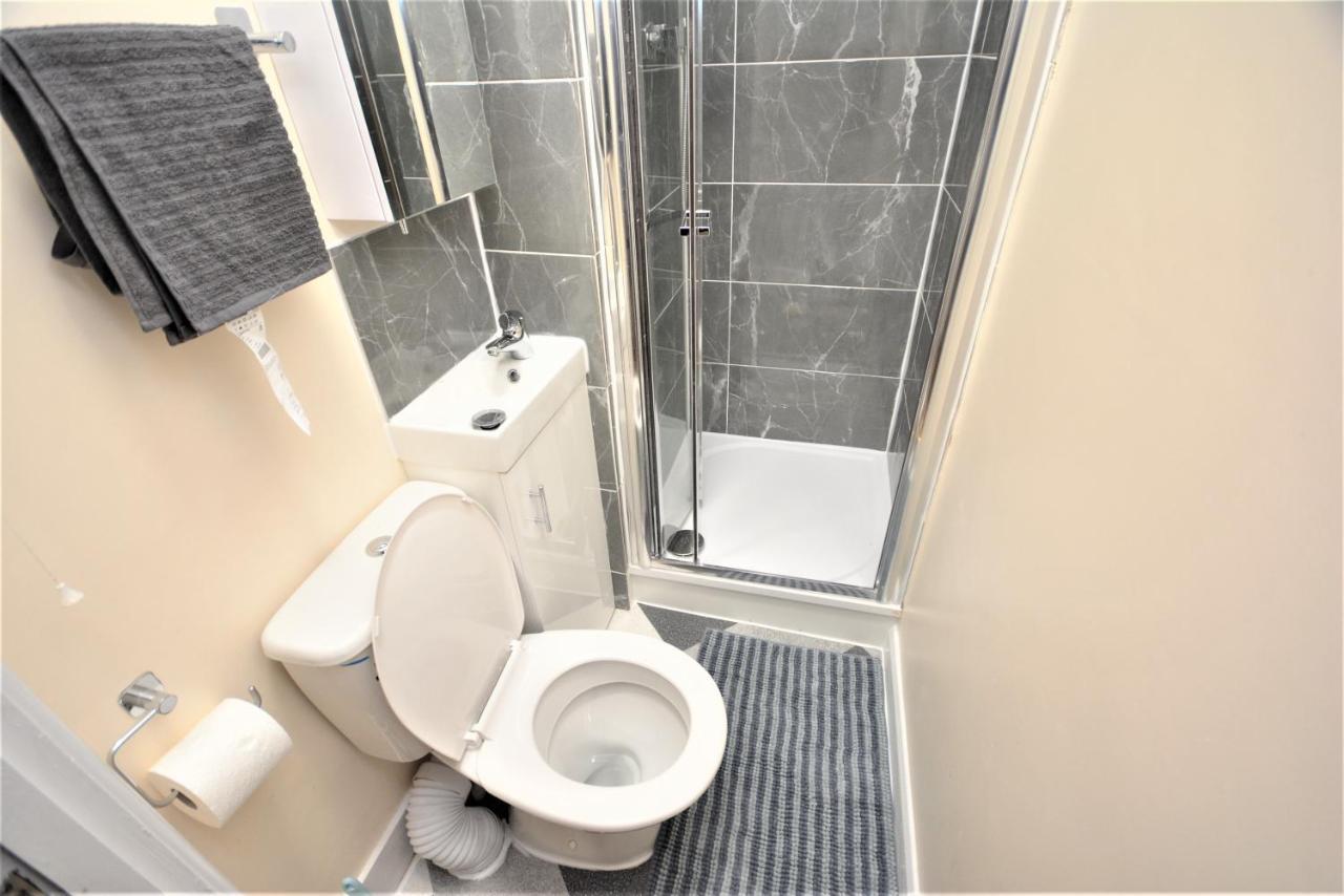 Ferienhaus Cheerful 3 Bedroom In Greater