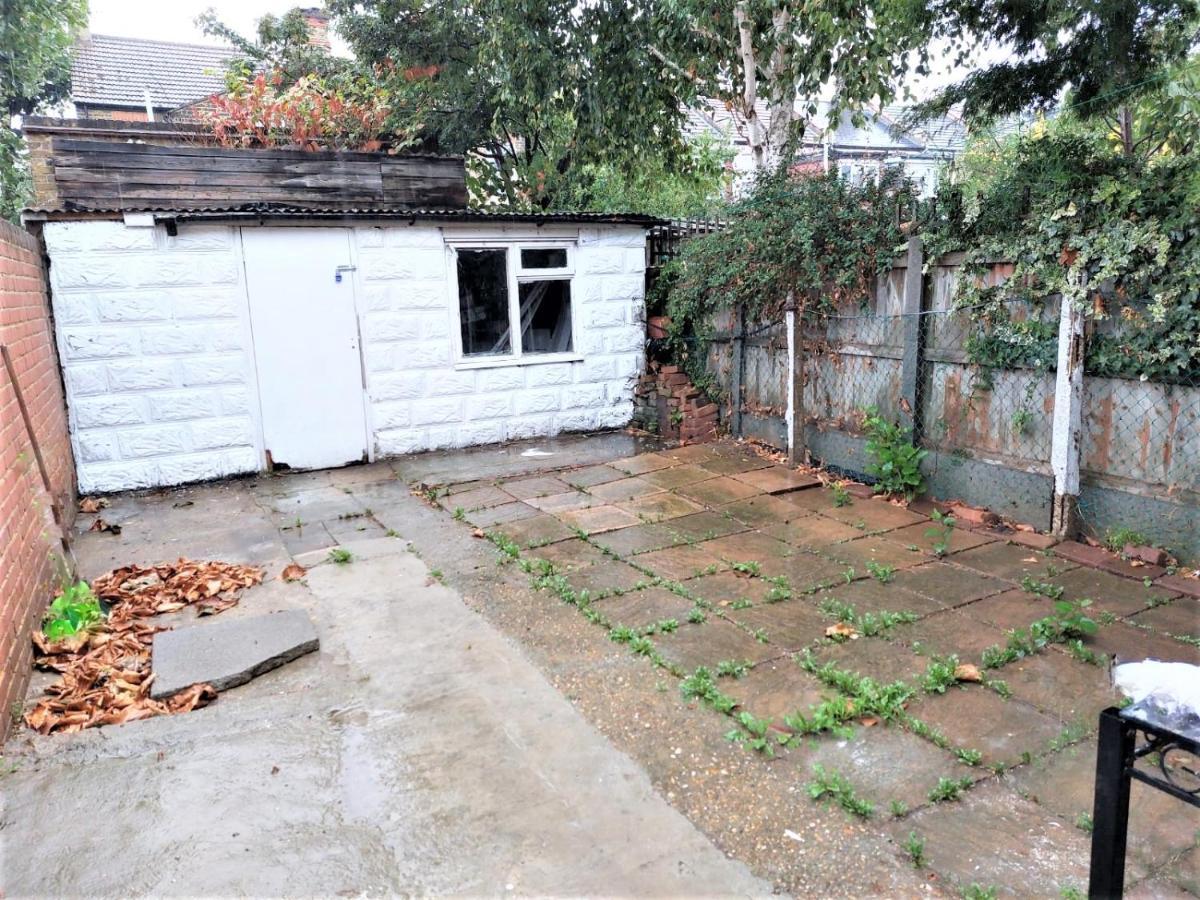 Cheerful 3 Bedroom In Greater * Londen