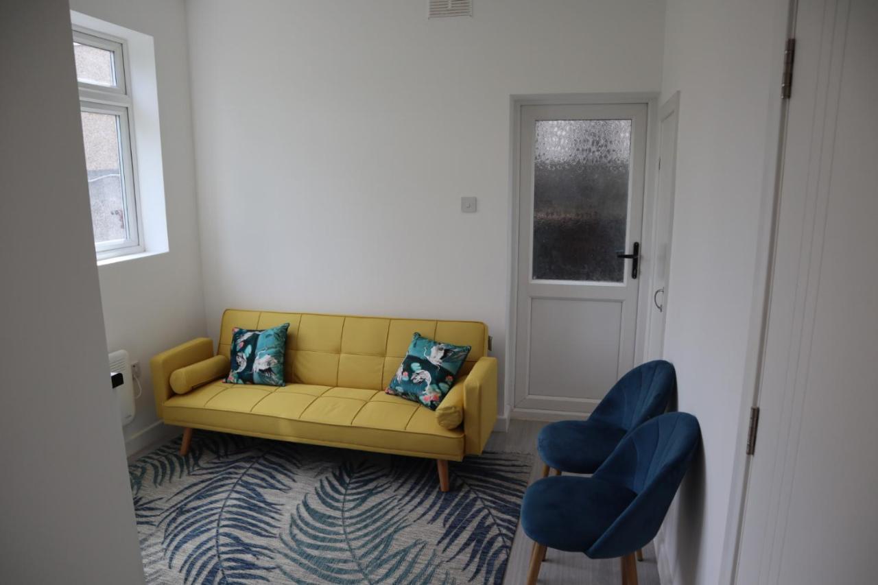 Apartment Bellingham Road London