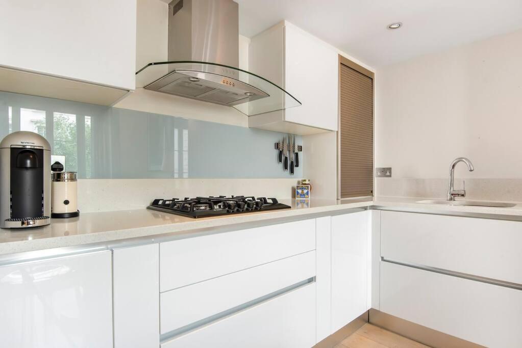 The Artists Hideaway-2 Bed Mezzanine In Paddington * London