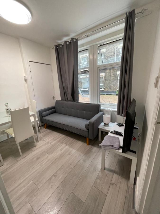 Miles Building 2 * Londen