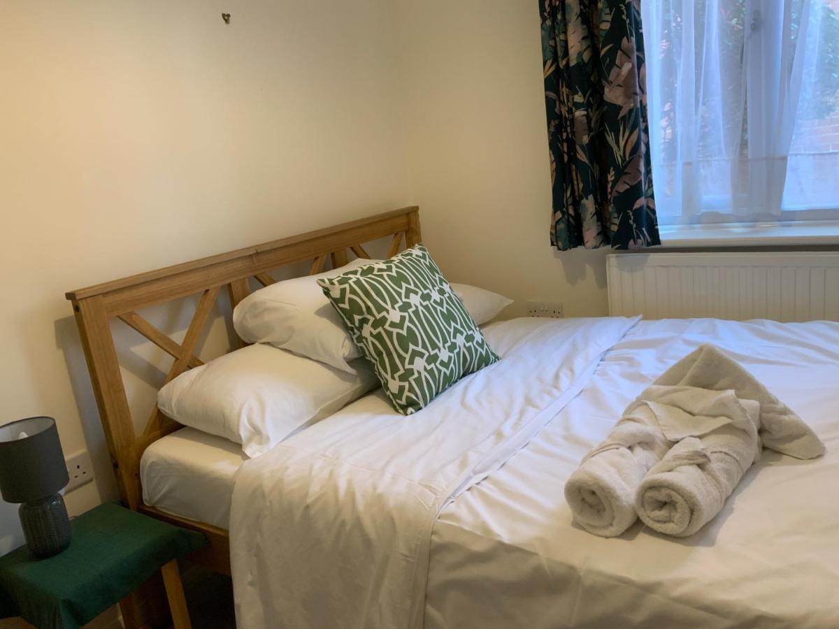 2 Bedroom Near Southfields Appartement *