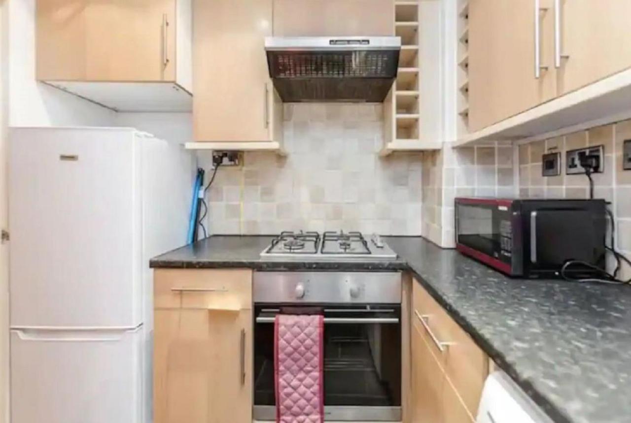Aplacetostay Apartment, Zone 1 Bon Accommodatie bij particulieren Londen