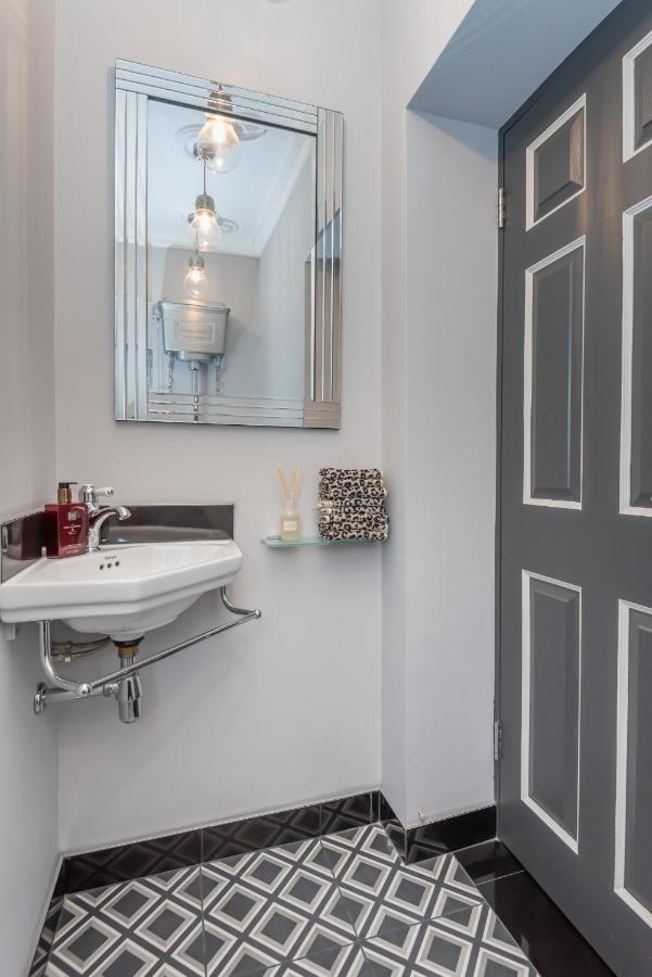 Villa The House - Entire London