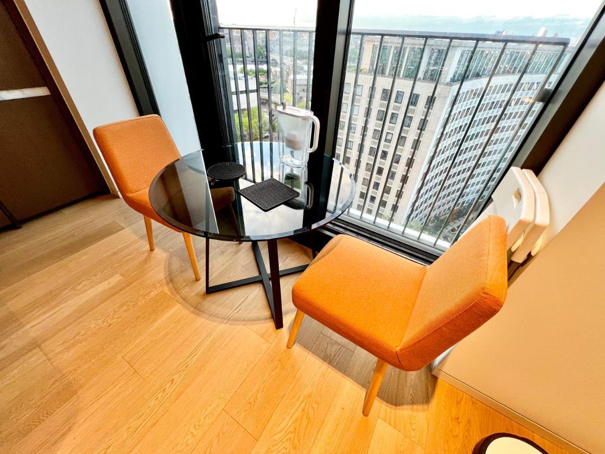 Deluxe Entire Studio Next To Eye & Trafalgar Square * Londen