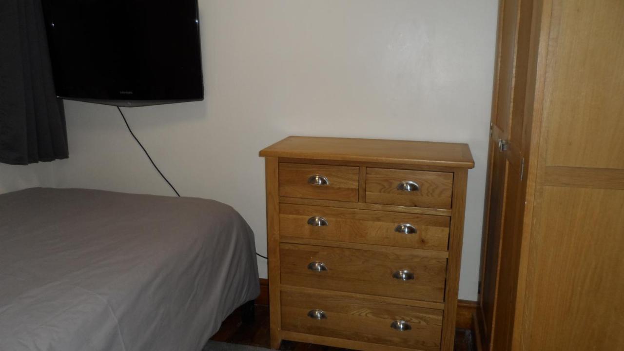 Holiday home Bubblesbnb 7 Bedroom House, 16 Beds, Sleeps 22 *