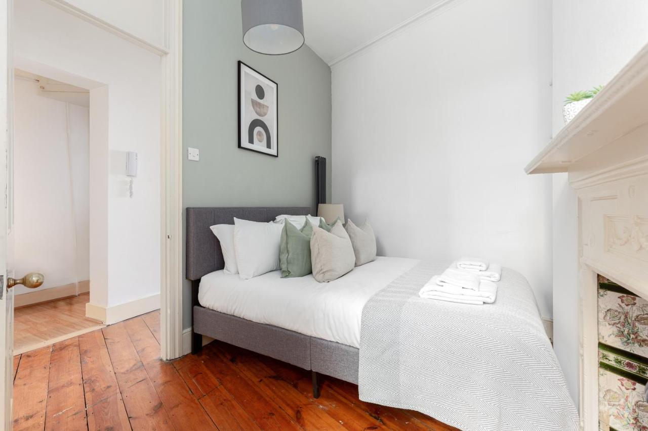 The Goldhawk Road Londen