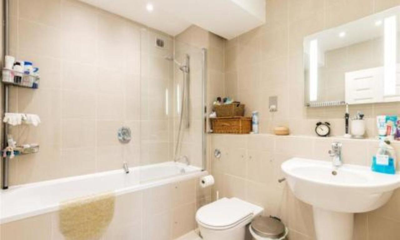 Riverview 1/2 Bedroom *