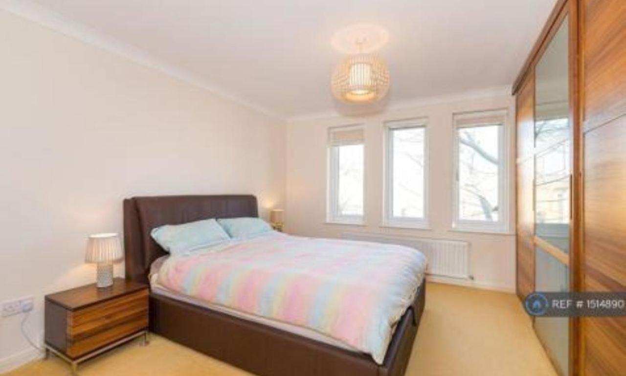 Riverview 1/2 Bedroom London