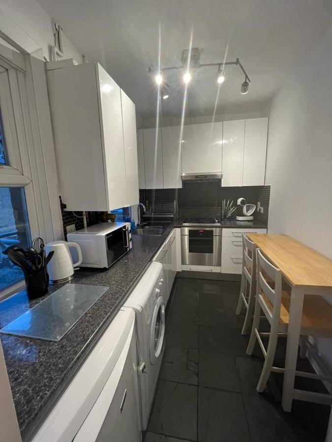 Apartment Jb Stays, Tower Bridge, Perfect For