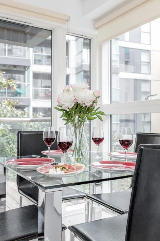 - 4-impressive Apt-city/theatre/events- Londen