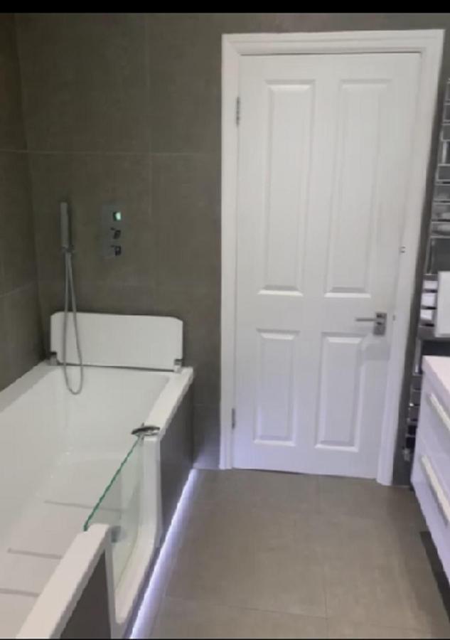 Privatunterkunft Wandsworth, South Deluxe King 5