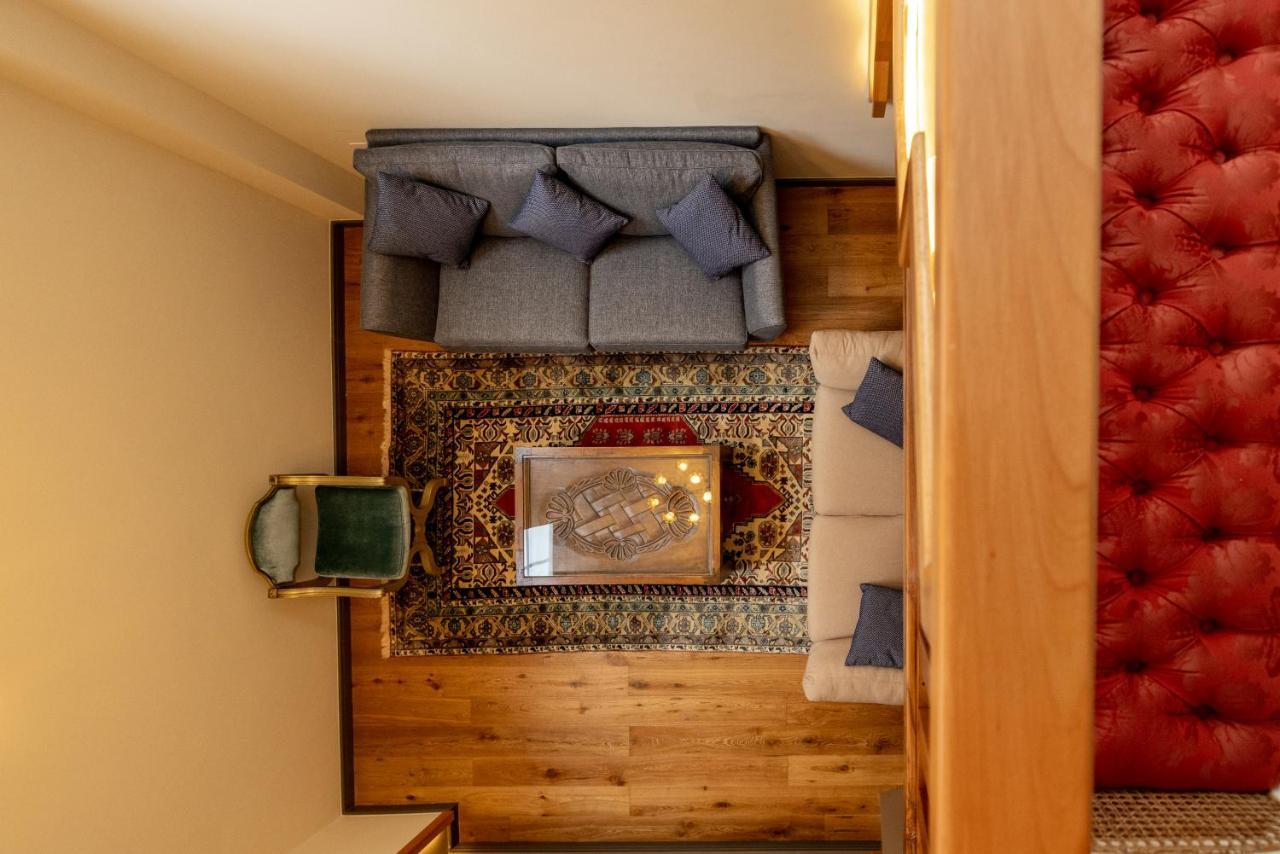 Hotel Limehouse Library 4*