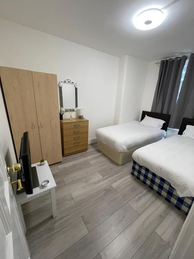 Miles Building 2 * Londen