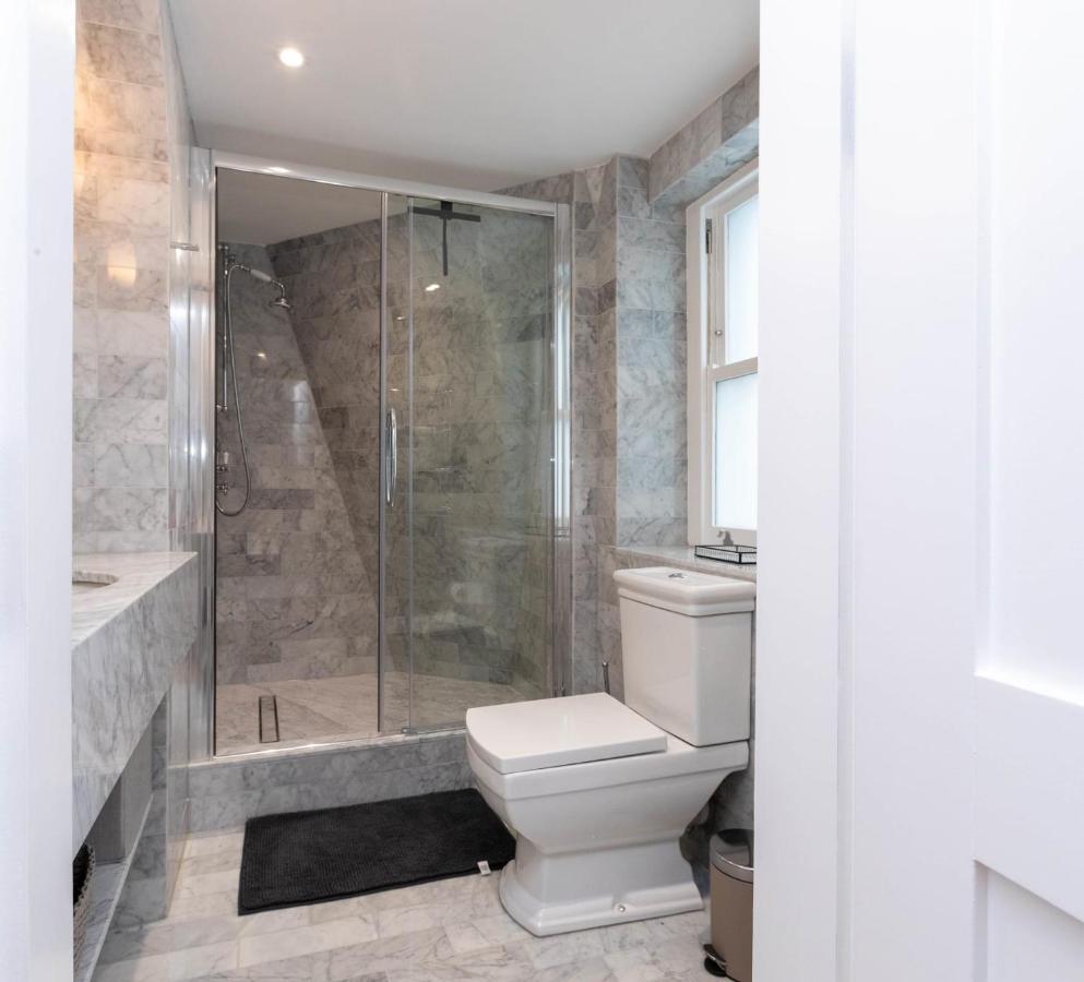 Stylish 2 Bedroom Near Oxford Street Apartment